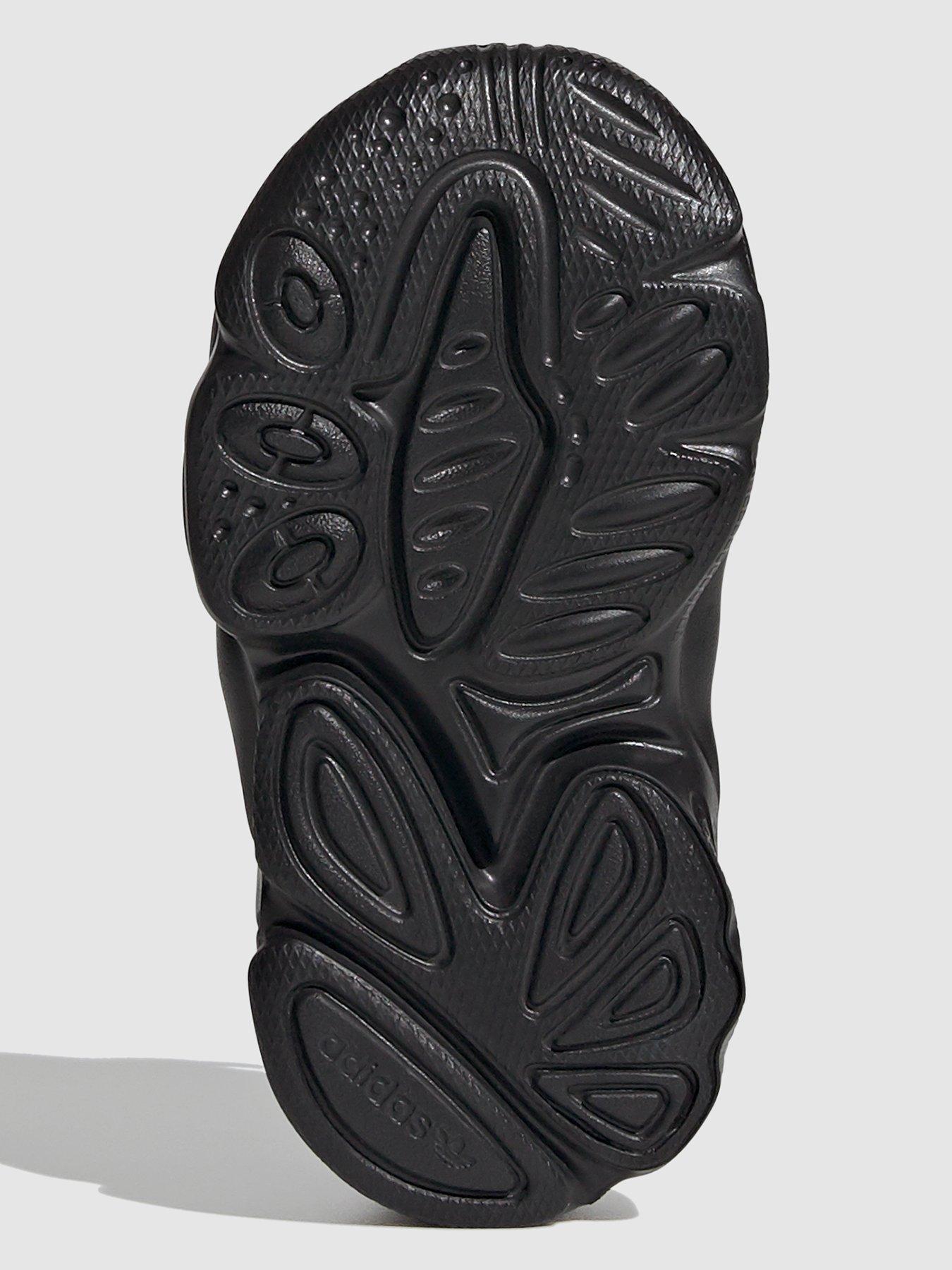 Image 5 of 6 of adidas Originals Infant Unisex Ozweego Trainers - Triple Black