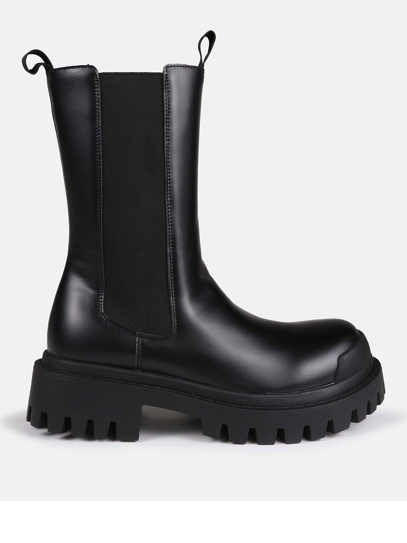 black pull on chunky ankle boots