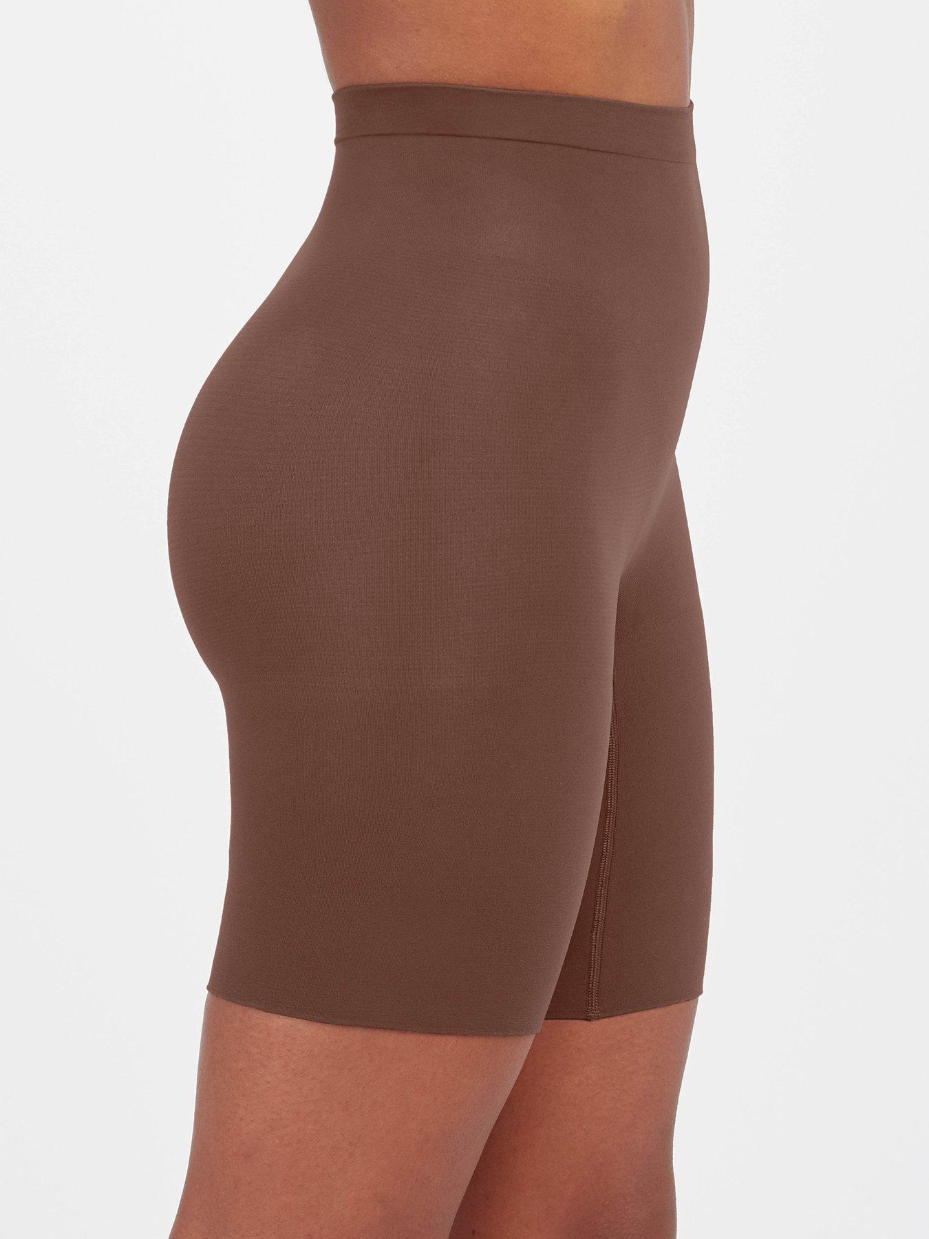 Spanx Everyday Seamless Shaping Short - Chestnut Brown