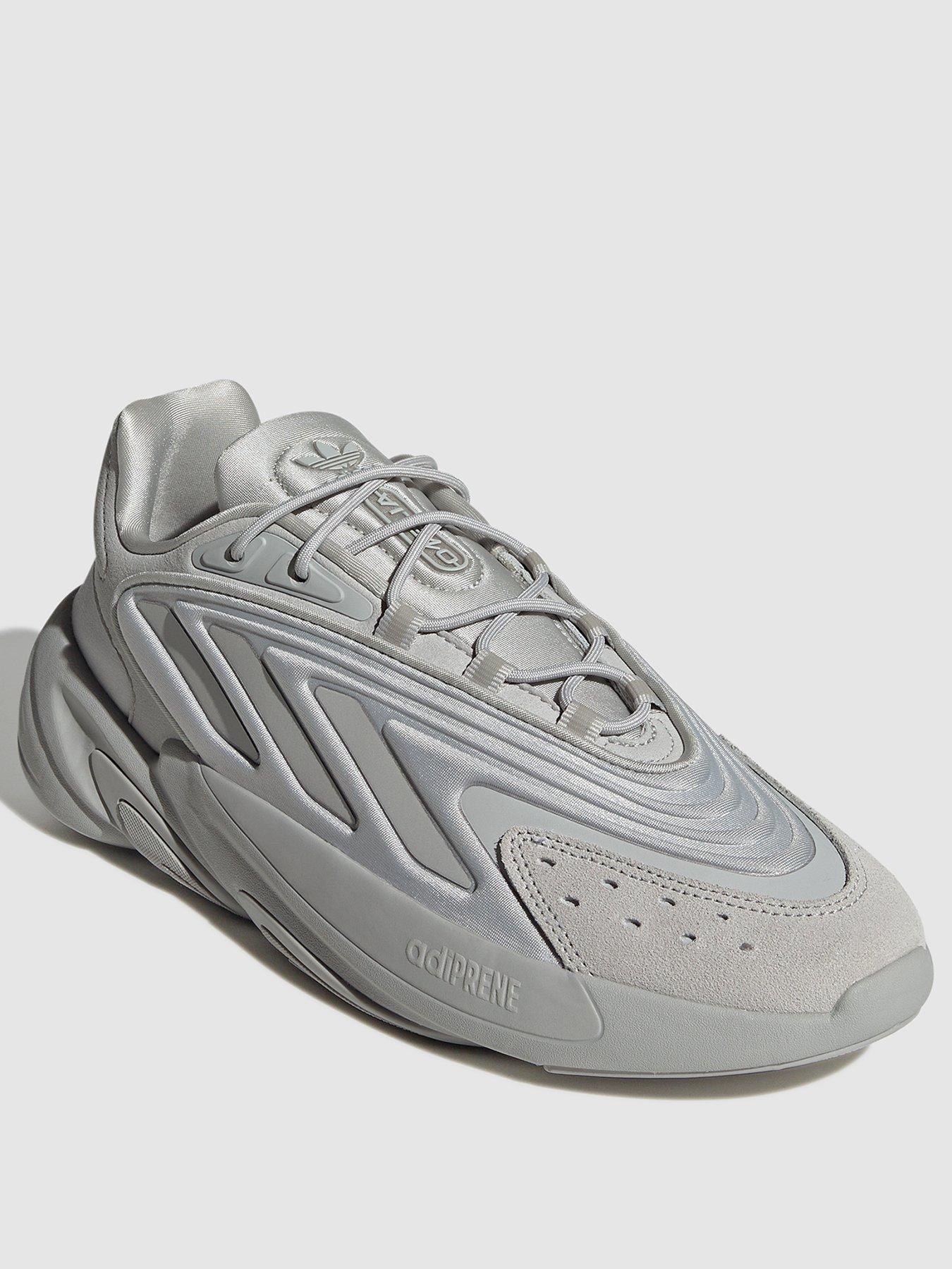 adidas ozelia true to size