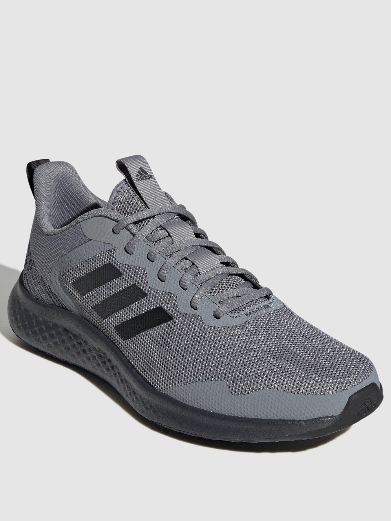 very mens adidas trainers