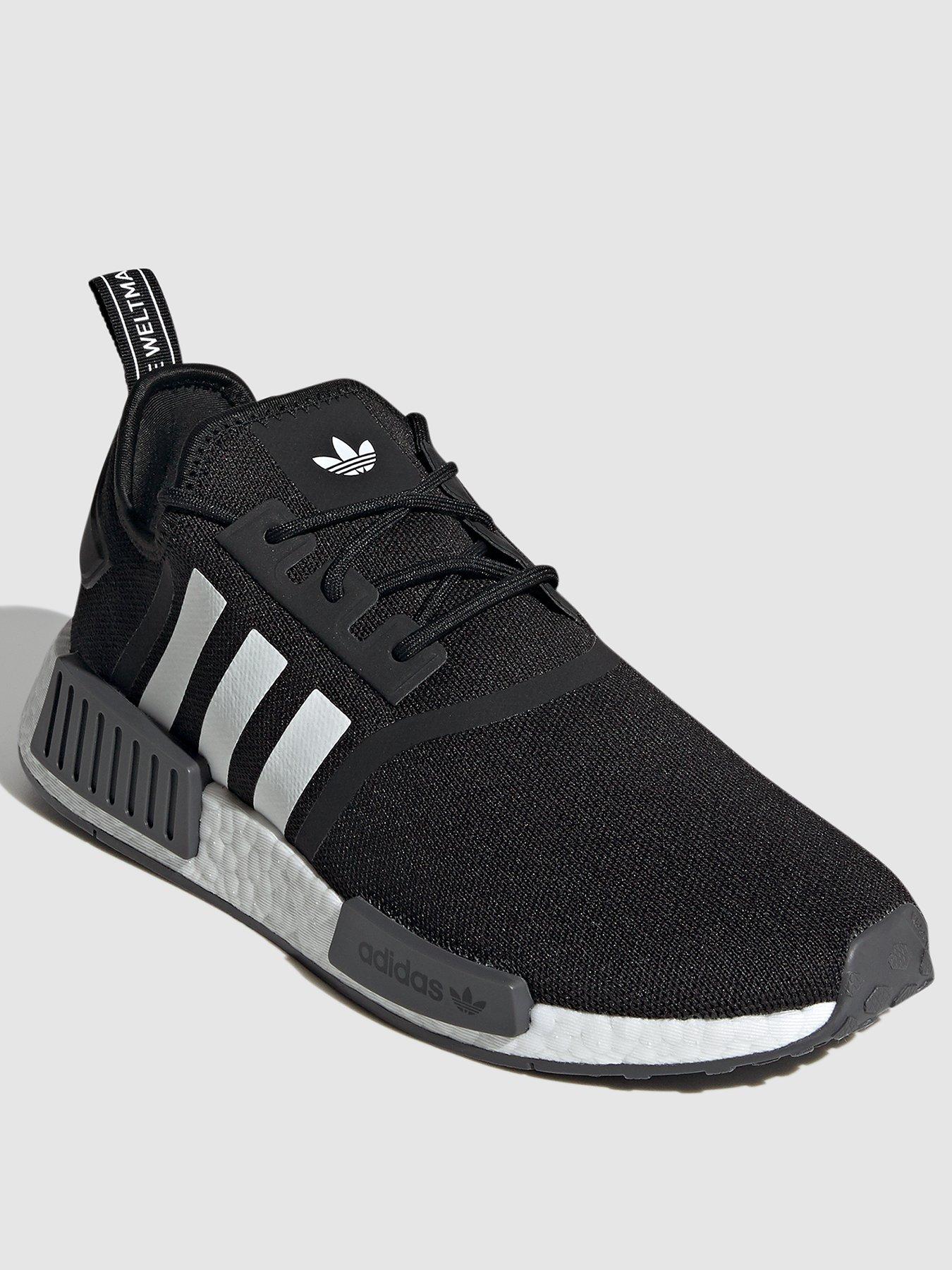 Black and white shoes nmd hotsell
