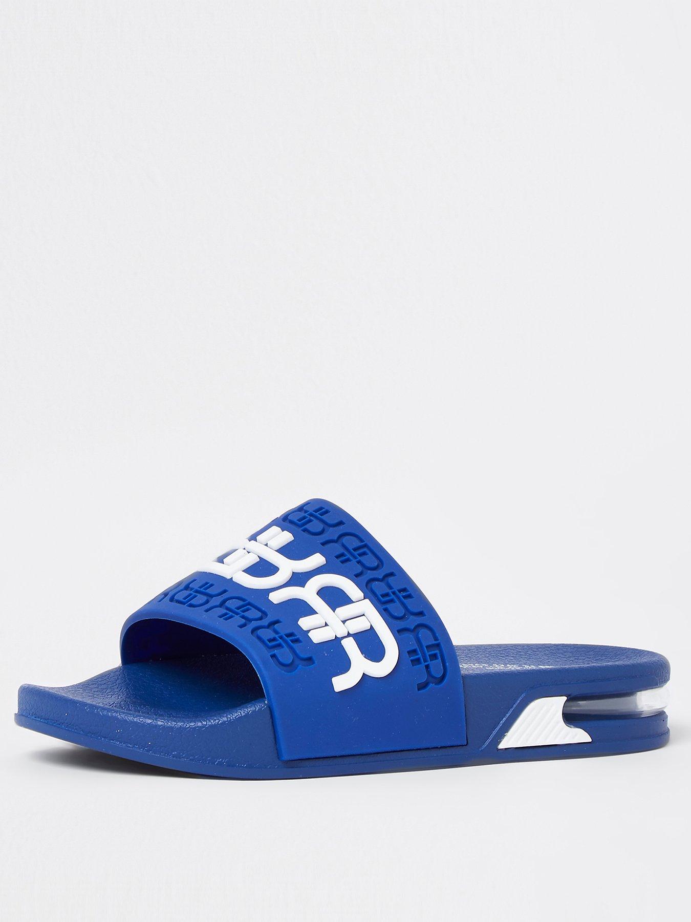 boys sliders size 7