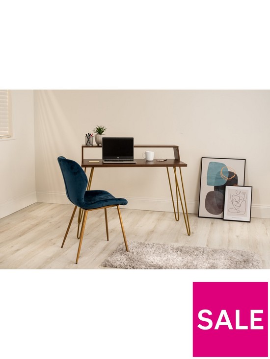 stillFront image of koble-bea-desk-with-integrated-wireless-charging-walnutgold