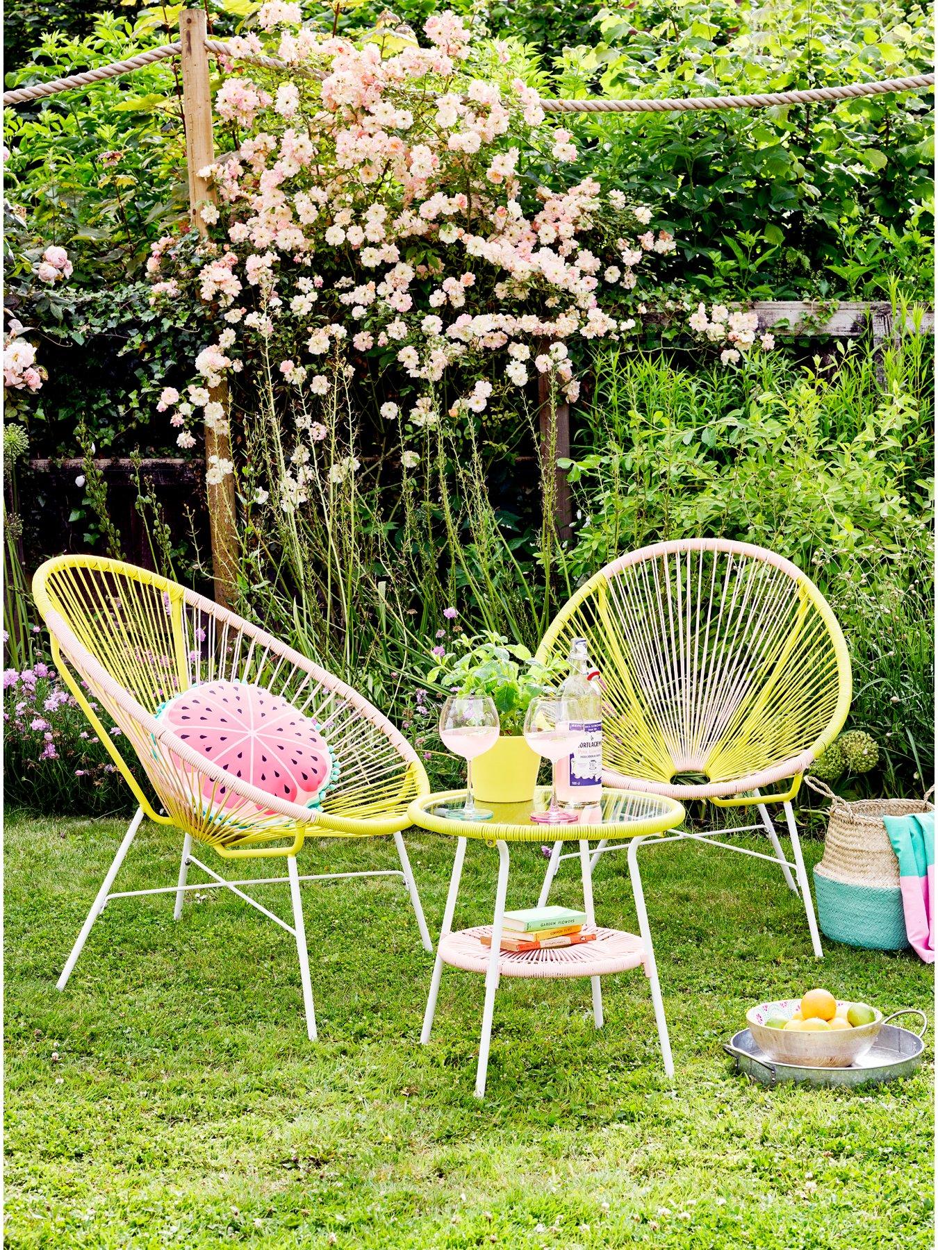 Image 2 of 4 of Rust-Oleum Chalky Finish Garden Paint in Lemon Jelly &ndash; 750 ml Tin&nbsp;