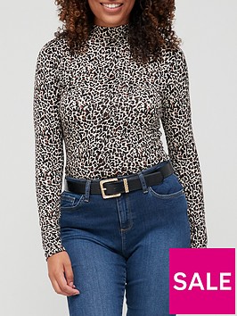 v-by-very-turtle-neck-jersey-top-animal-print