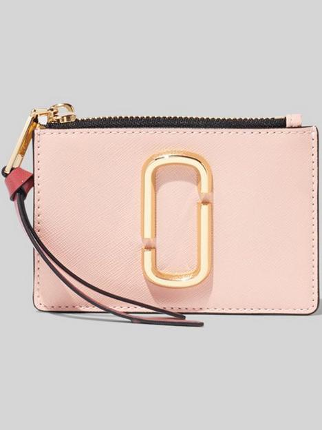 marc-jacobs-snapshot-top-zip-multi-wallet-pink