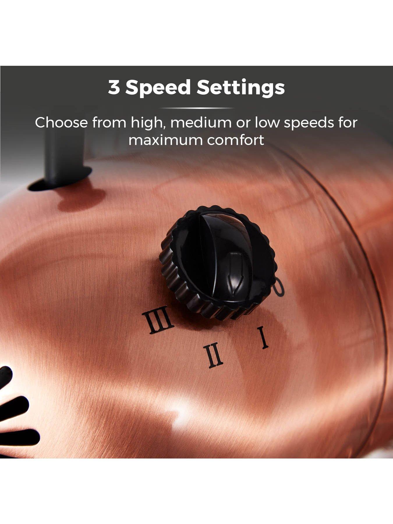 Image 4 of 6 of Tower T605000C Metal Desk Fan with 3 Speeds, Automatic Oscillation, Long-Life Motor, 12&rdquo;, 35W, Copper