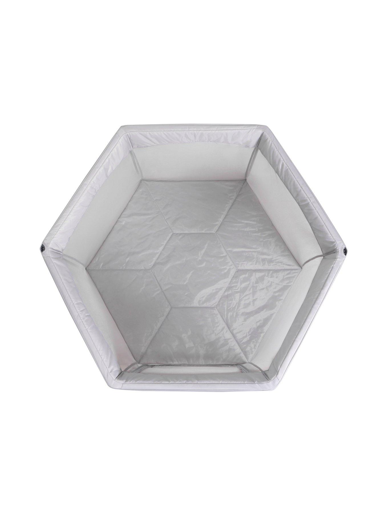 Image 3 of 6 of Tutti Bambini Hexa Playpen -&nbsp;Grey