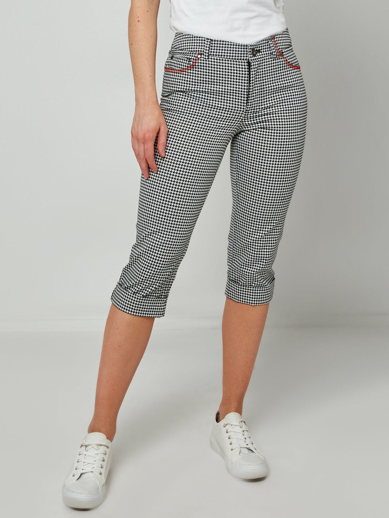 skinny capri trousers