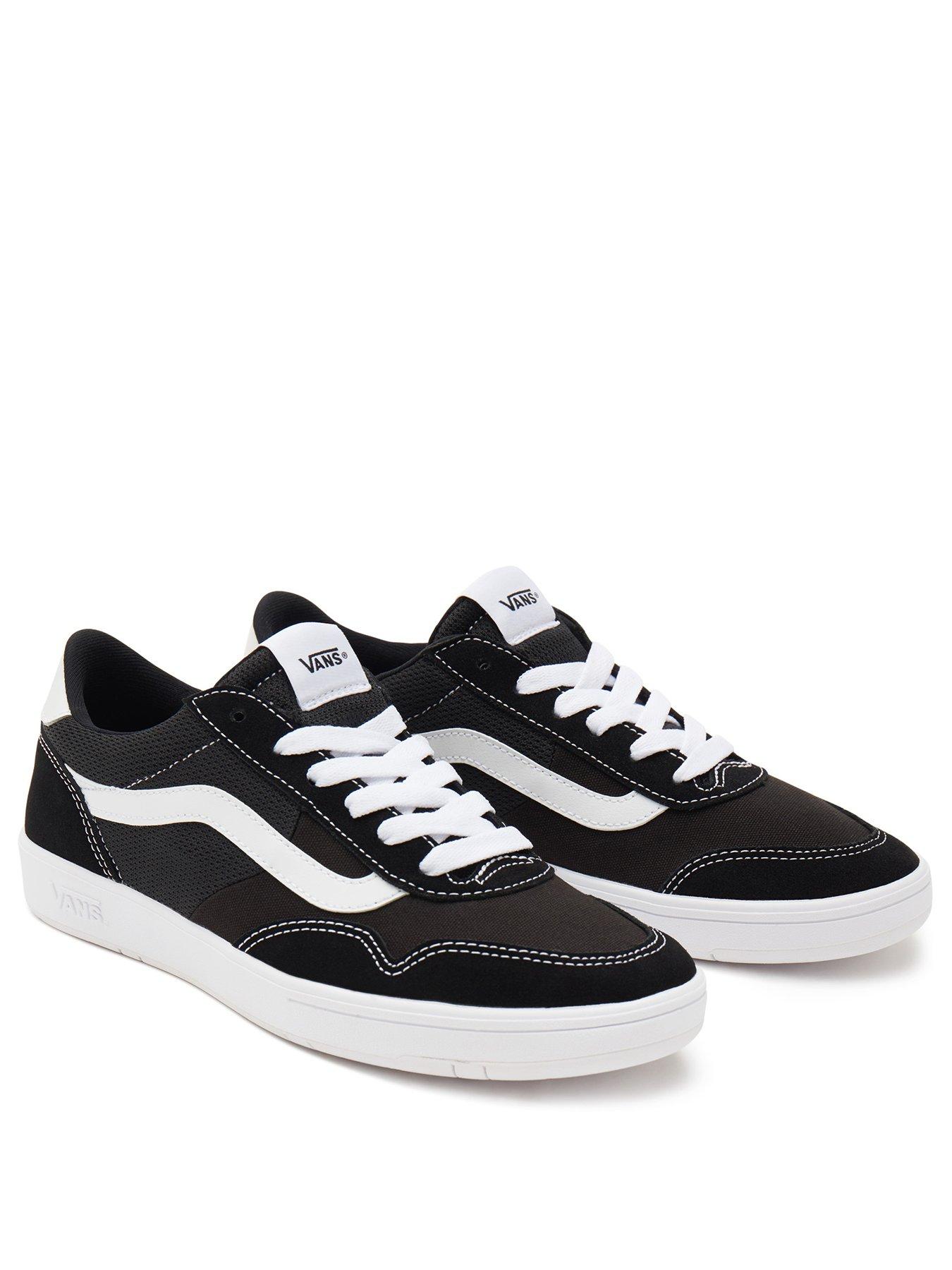 undefined Mens Cruze Too CC Trainers - Black/White