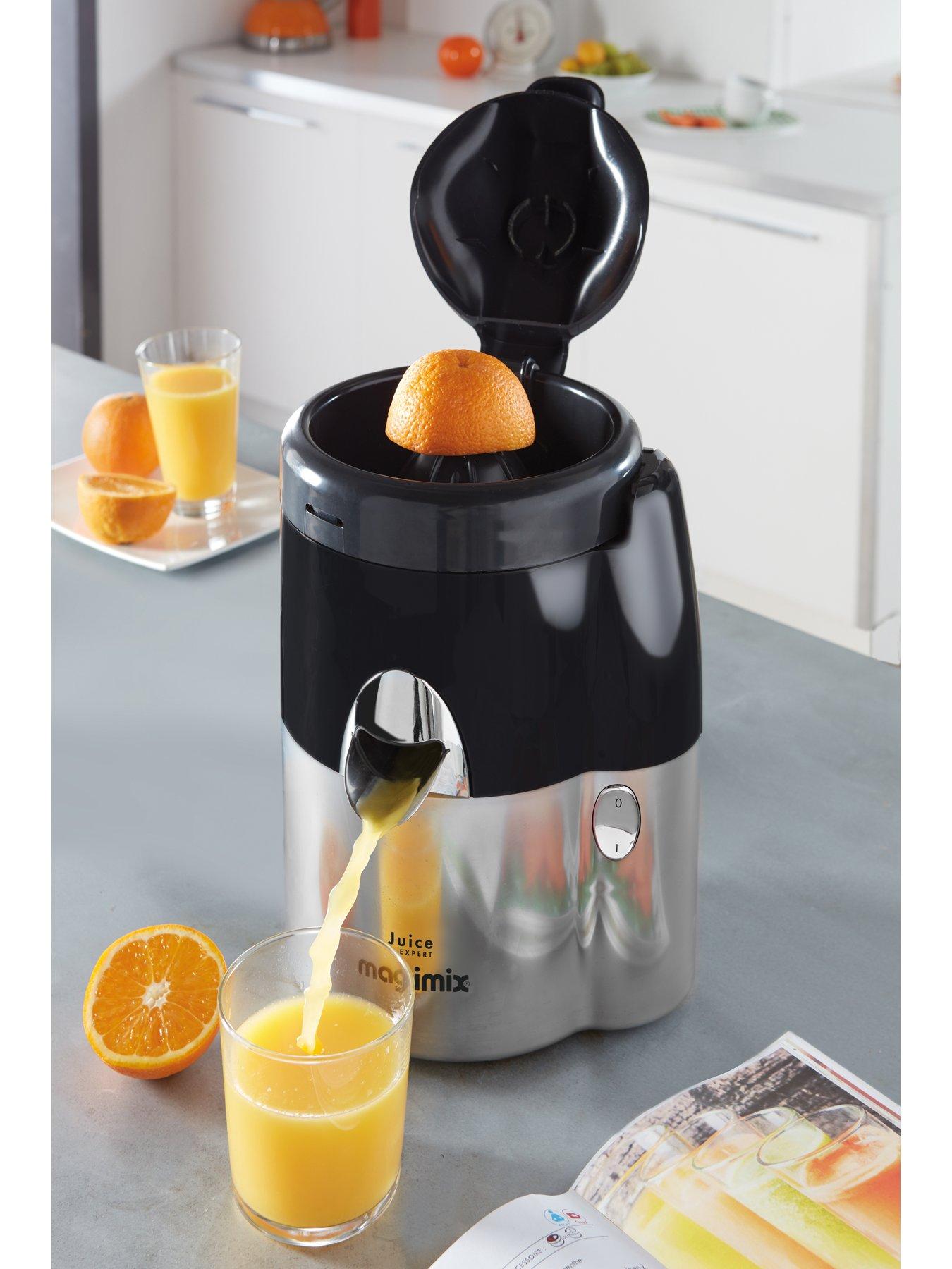 Image 5 of 7 of Magimix Juice Expert 3