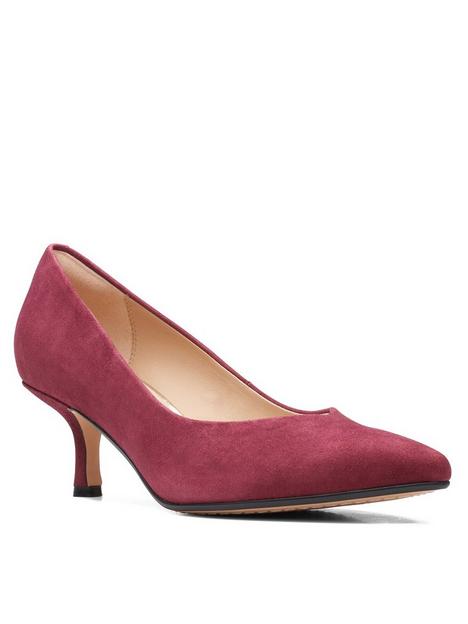 clarks-wide-fit-violet55-heeled-court-shoe-winenbsp