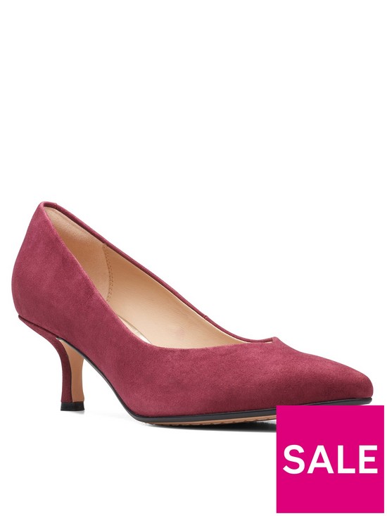 front image of clarks-wide-fit-violet55-heeled-court-shoe-winenbsp