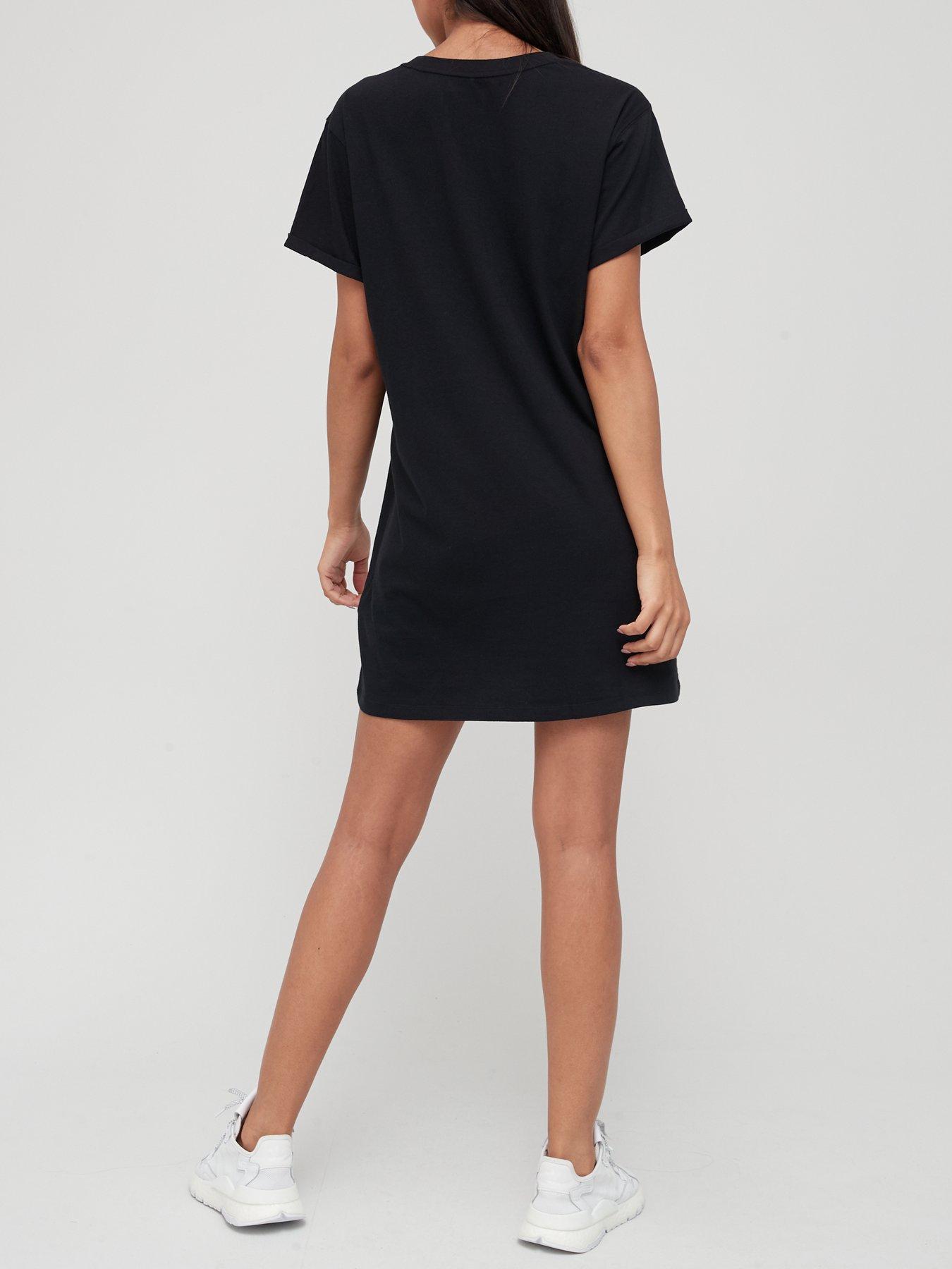 sporty shirt dress