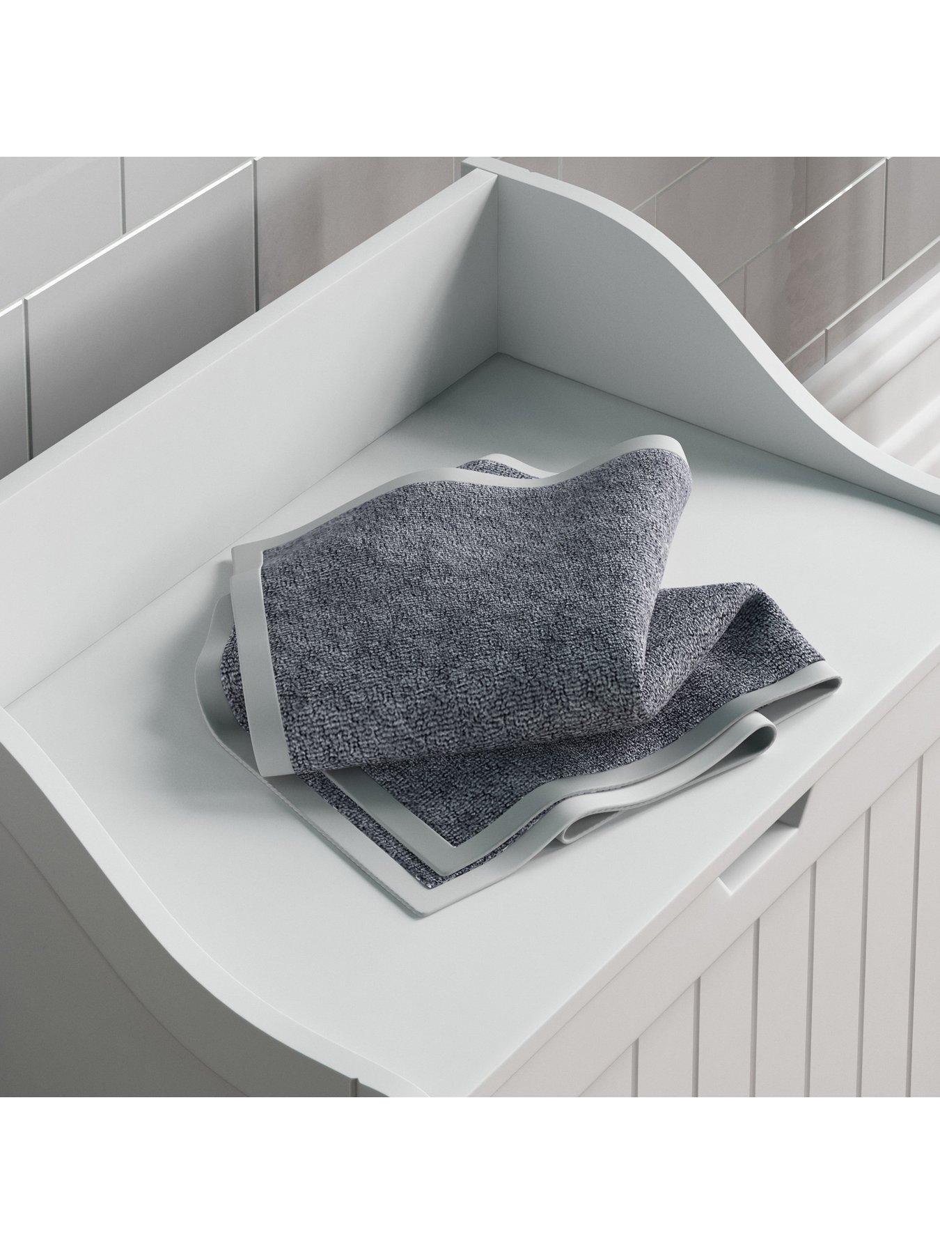 Image 4 of 7 of Bath Vida Priano Laundry Chest - White