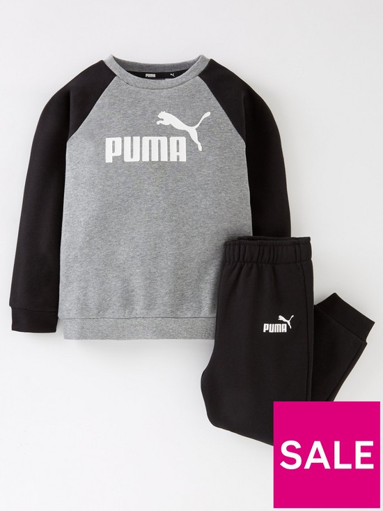 front image of puma-nfants-minicats-essentials-raglan-fleece-jogger-set-black