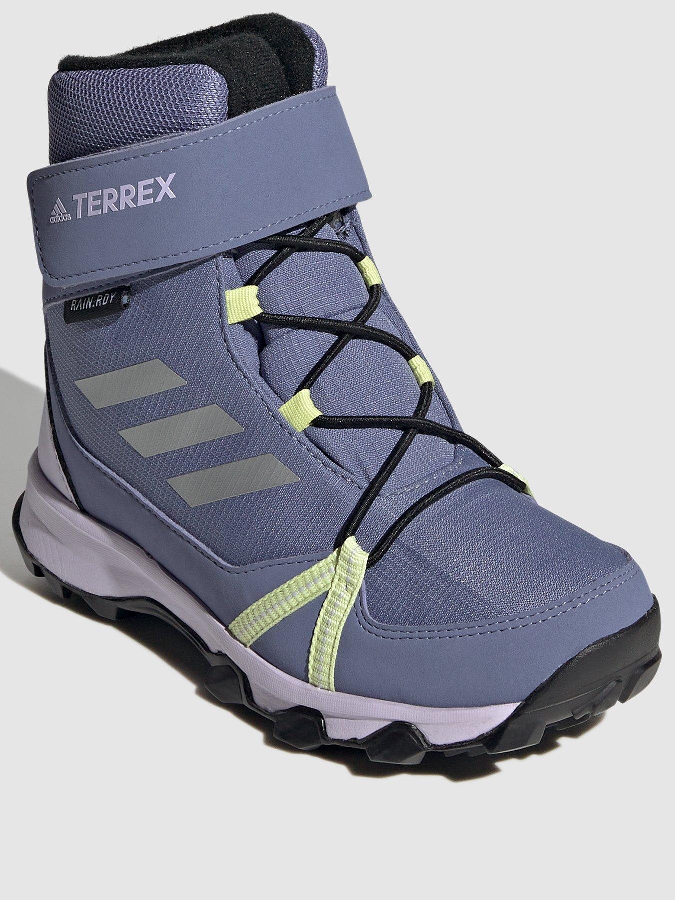 terrex snow boots