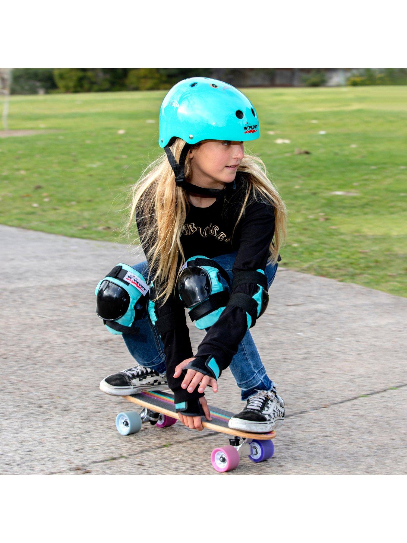 Image 4 of 8 of Wipeout Helmet - Teal Blue, Age&nbsp;8+