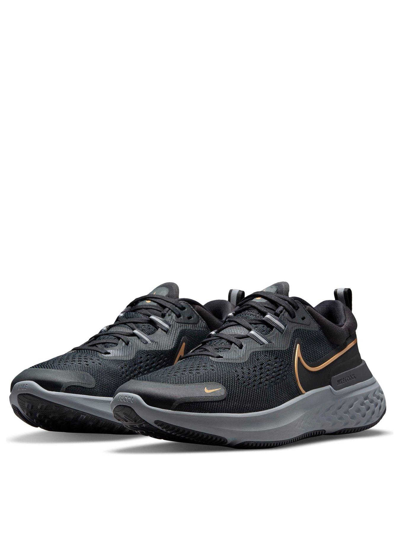 nike black trainers white tick 