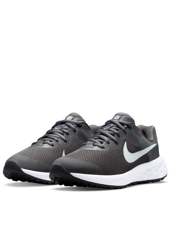 front image of nike-revolution-6-junior-trainers-grey
