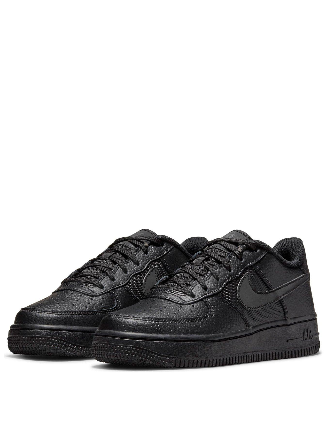 black air force 1 on girl