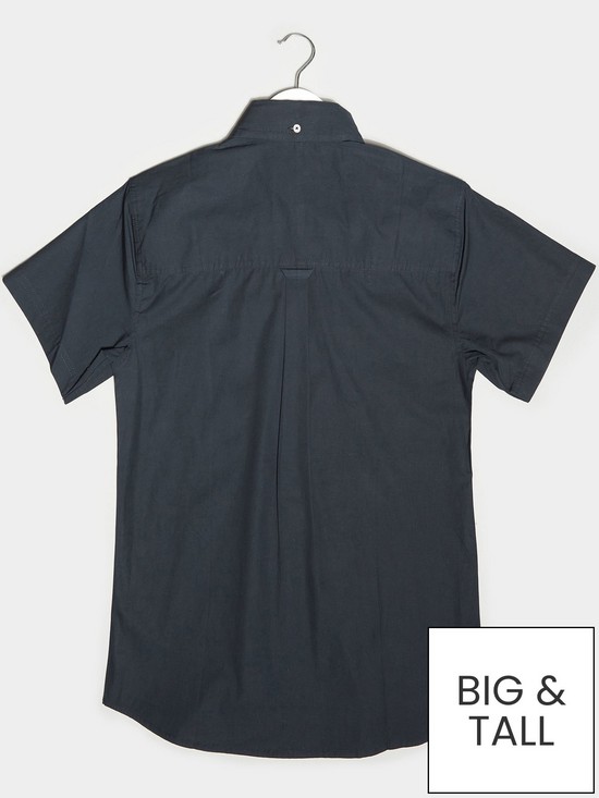 stillFront image of badrhino-essential-smart-short-sleeve-oxford-shirt-navy