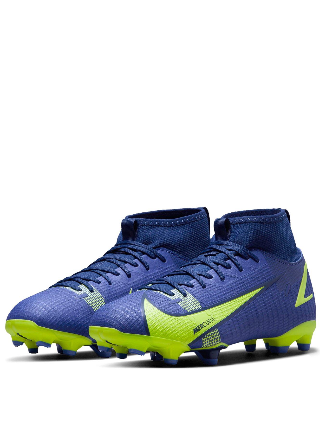 very kids football boots