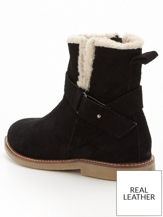 stillFront image of v-by-very-real-suede-ankle-boot-with-faux-fur-lining-black