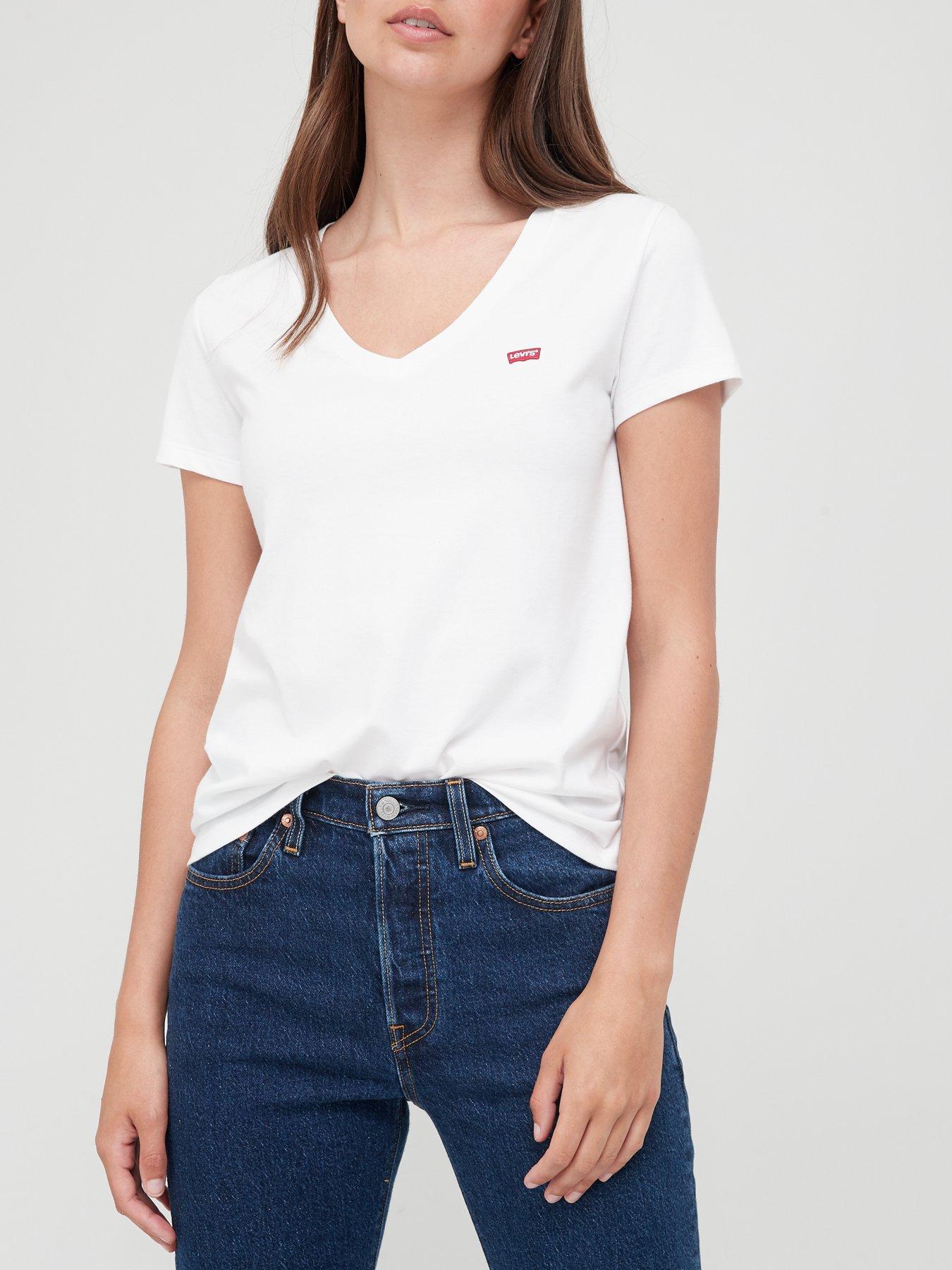 Levis 2024 small size