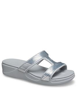 crocs-monterey-shimmer-flat-sandals