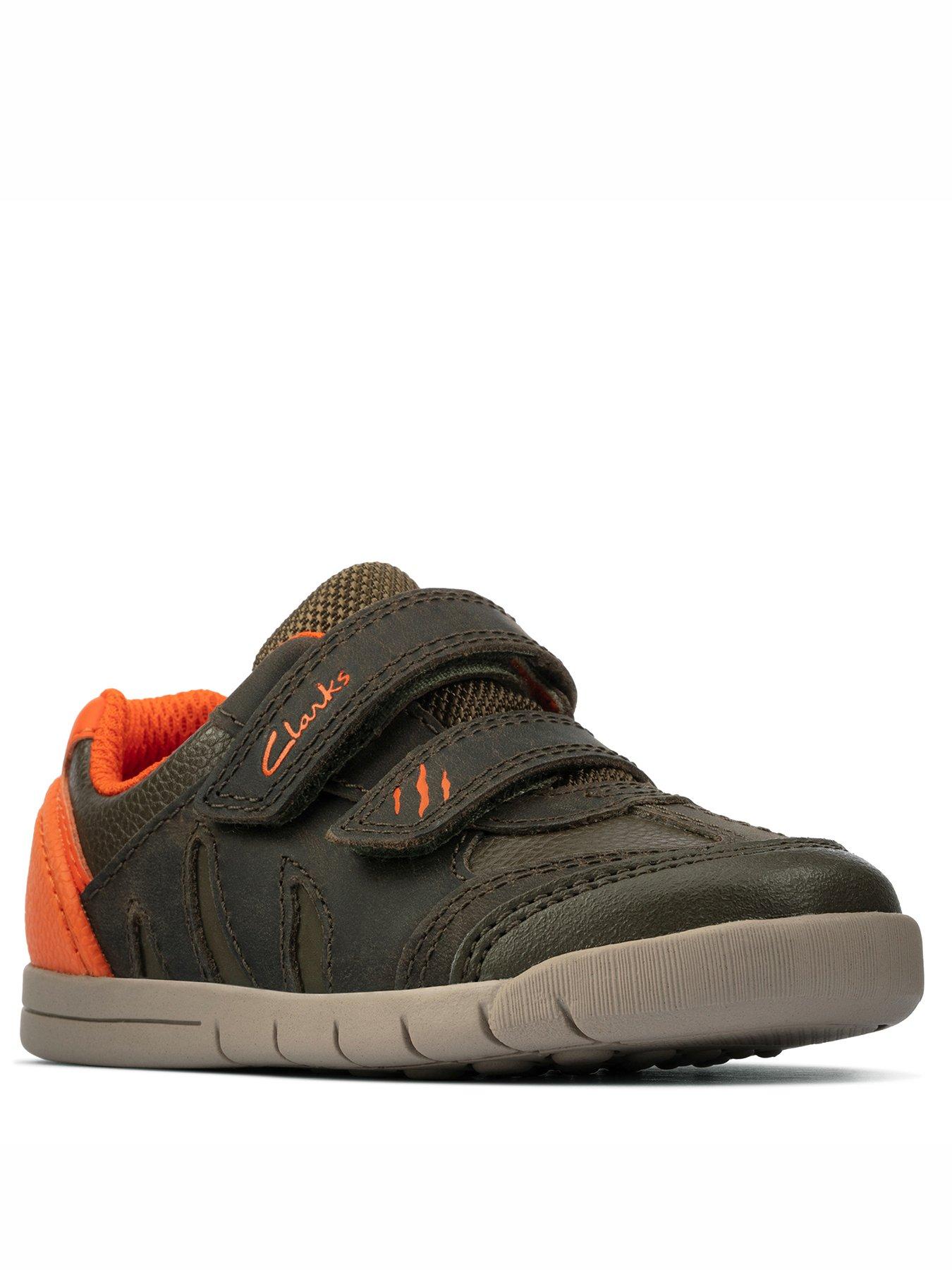 clarks school shoes for boys