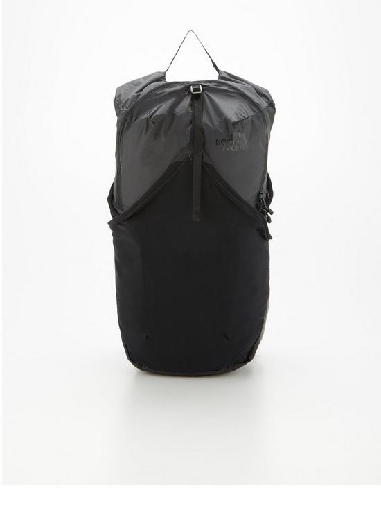 front image of the-north-face-flyweight-17l-pack-black