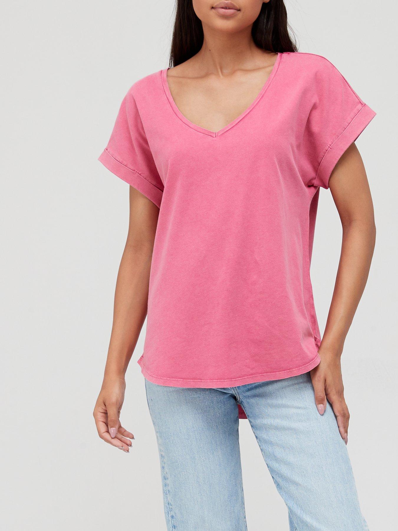 pink v neck t shirt