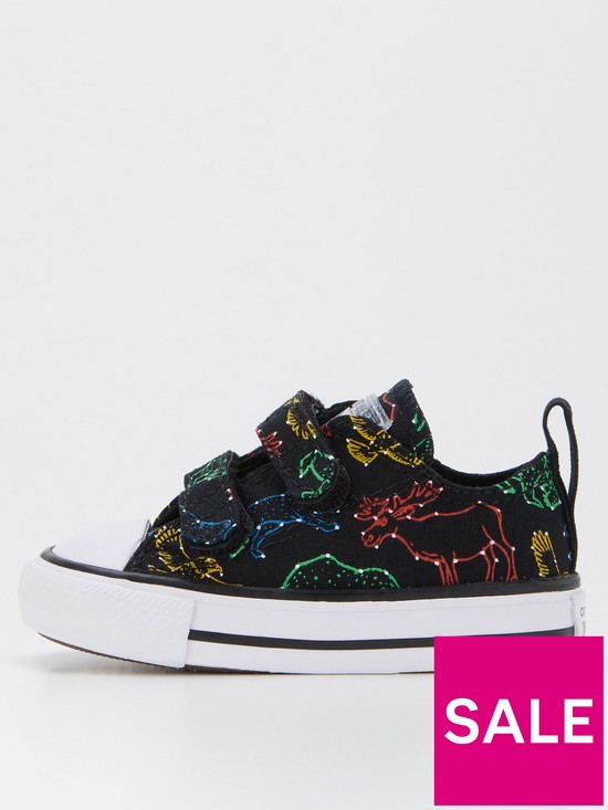front image of converse-childrensnbspchuck-taylor-all-star-2v-constellations-blackwhite