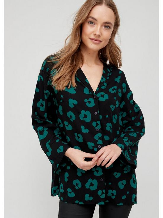 front image of v-by-very-relaxed-printed-shirt-green-animal-print