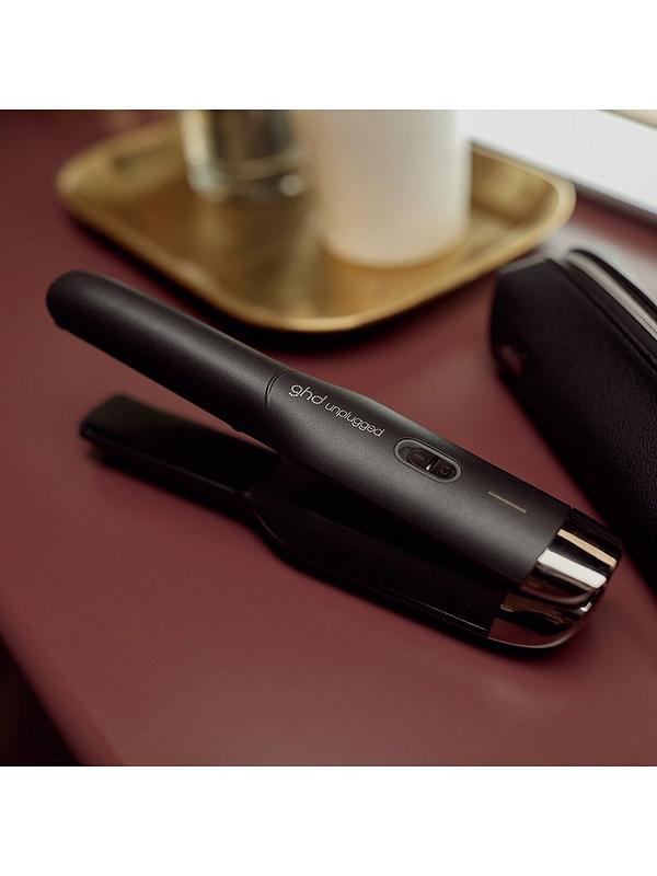 Image 4 of 4 of ghd Unplugged - Cordless Hair Straightener (Black)&nbsp;&nbsp;- Charge time 2 hours&nbsp;Using Any USB-C socket.