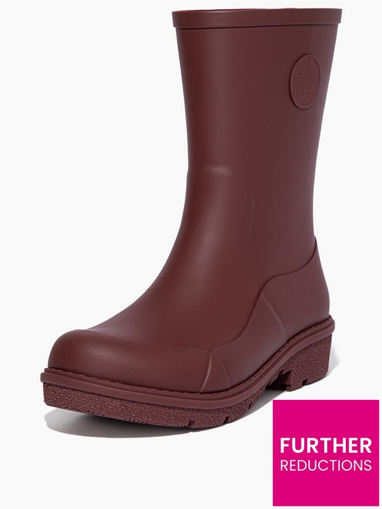 front image of fitflop-wonderwelly-short-wellington-boots-rednbsp
