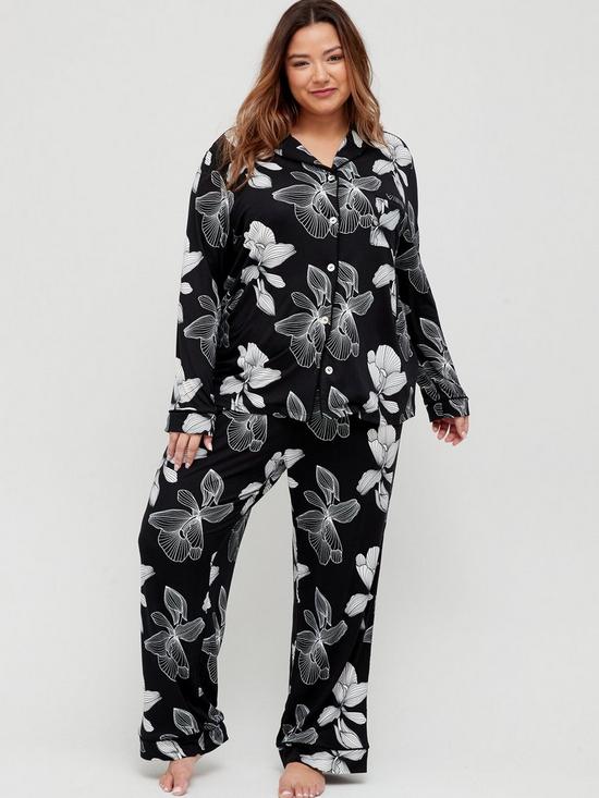 front image of v-by-very-curve-revere-floral-pyjama-setnbsp--black