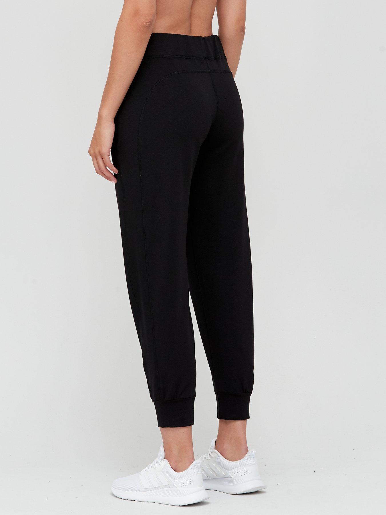 Women Sustainable Relax Joggers - Black
