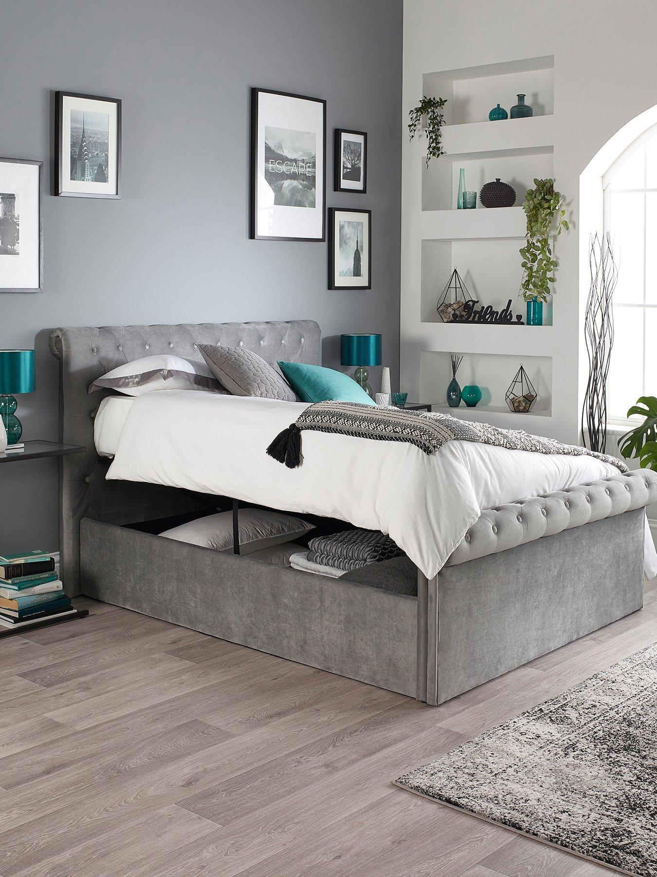 Image 4 of 7 of Aspire Chesterfield Fabric Lift Up&nbsp;Storage Bed