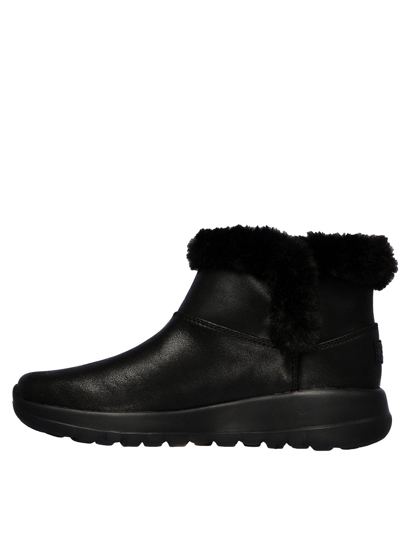 Skechers hot sale chugga boots