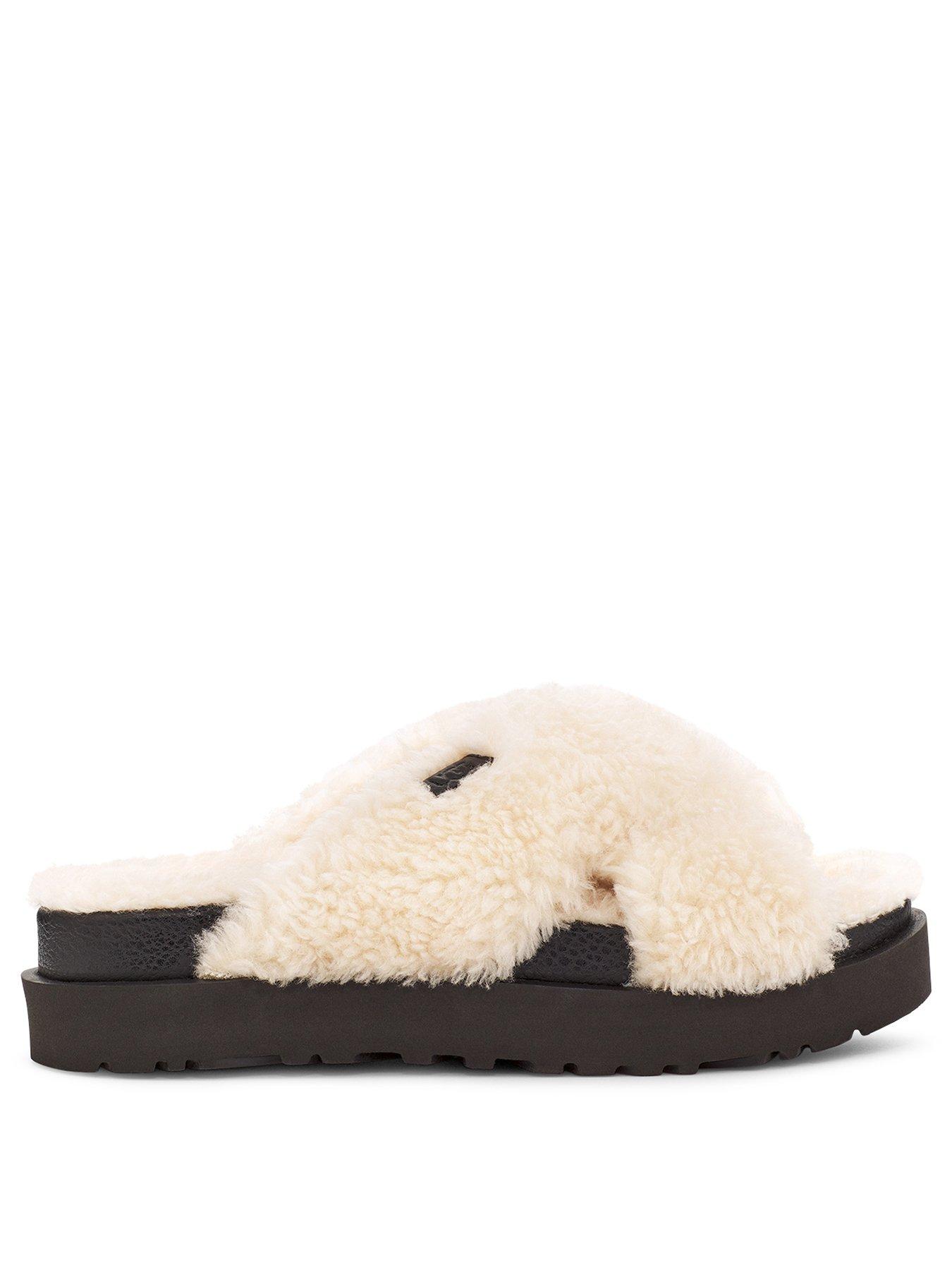 very ugg slippers