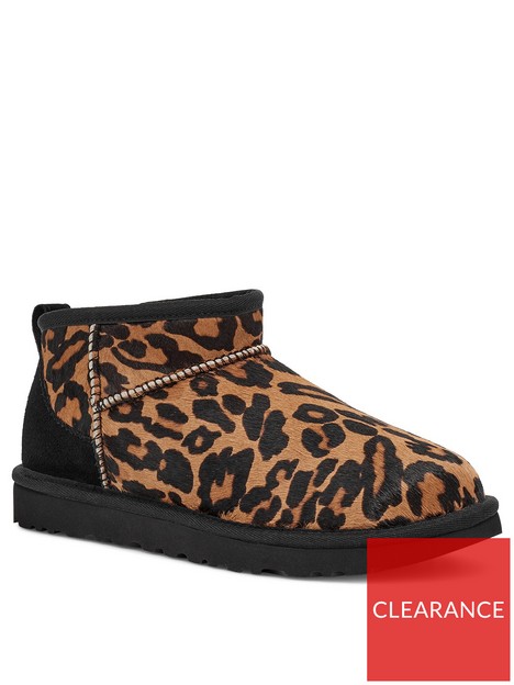 ugg-classic-ultra-mini-panther-print-ankle-boot