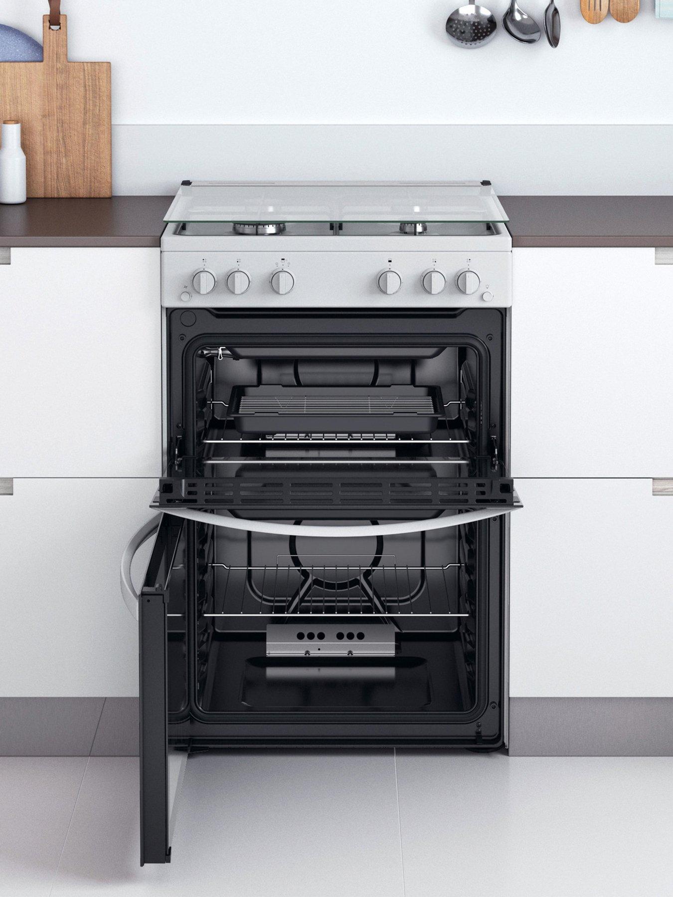 Image 4 of 7 of Indesit ID67G0MCW&nbsp;Freestanding Double Oven Gas Cooker