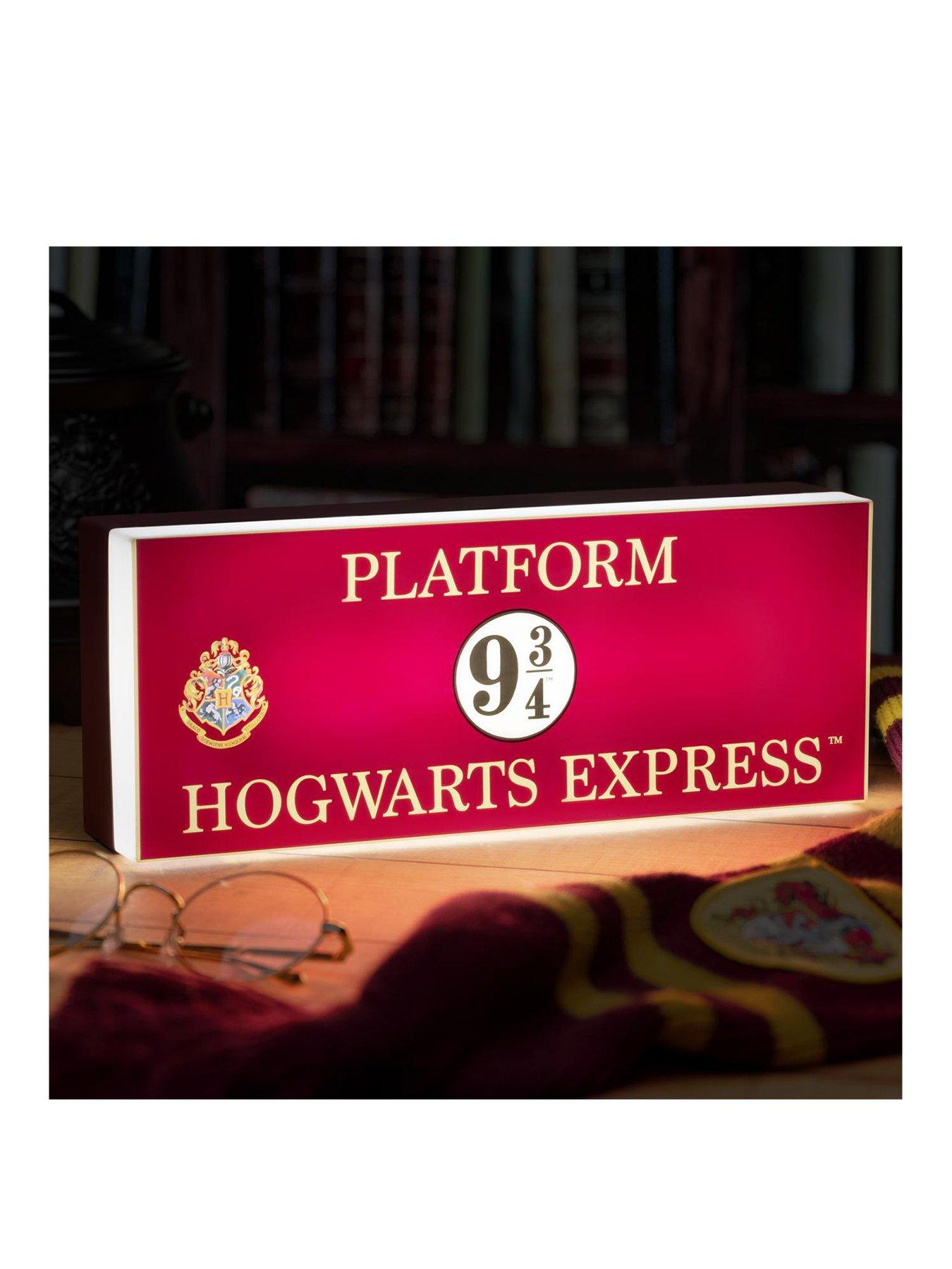 Hogwarts express online logo