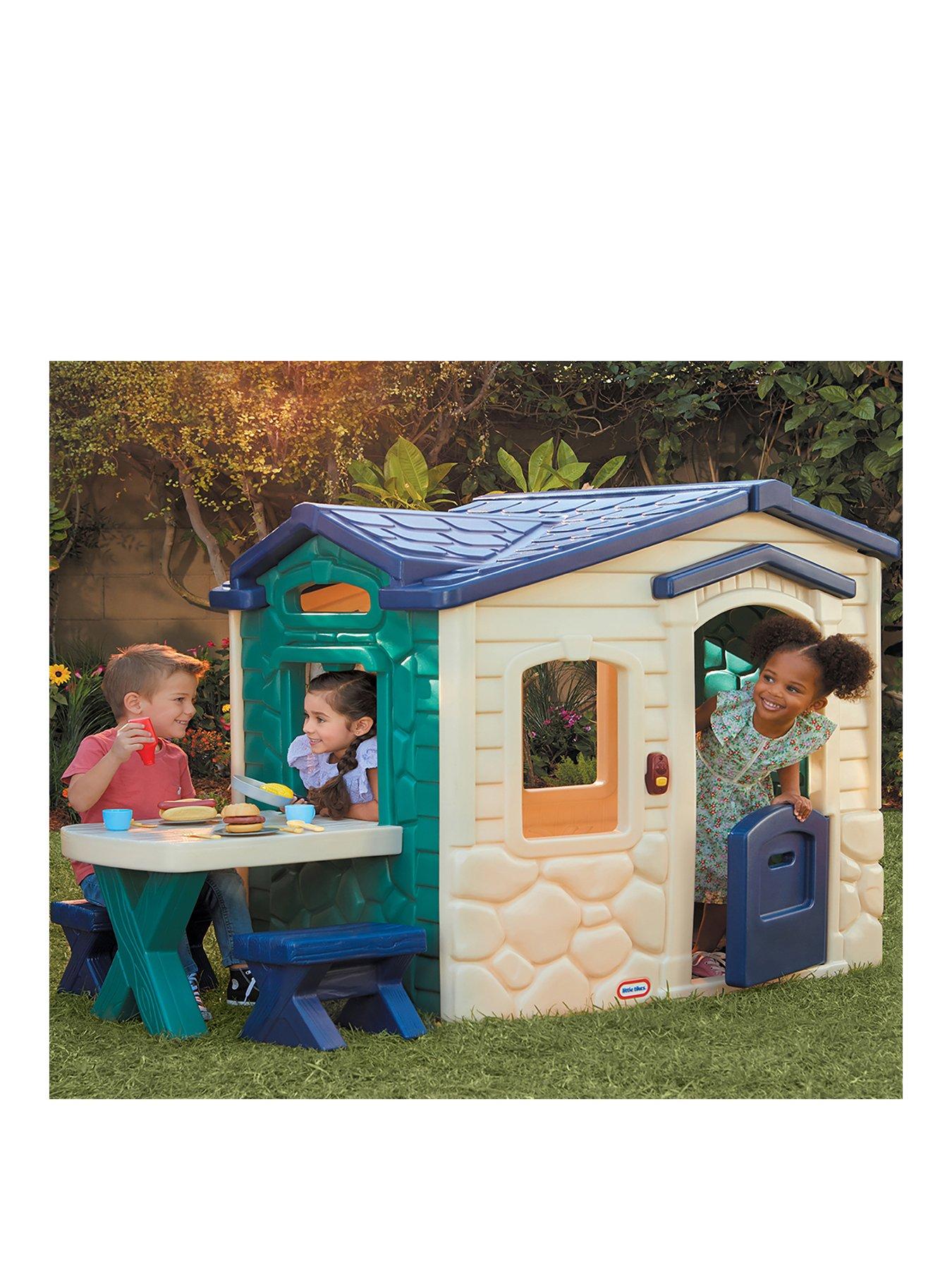 Little tikes playhouse store with table