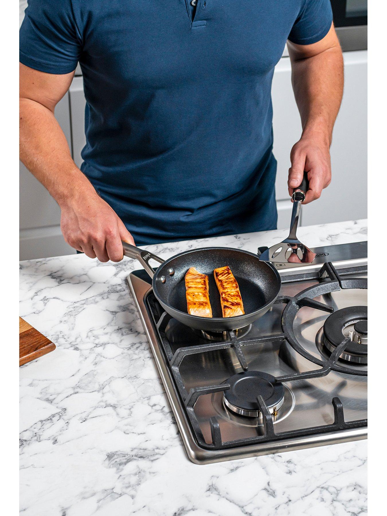 Image 4 of 7 of NINJA Foodi ZEROSTICK 24cm Frying Pan, non stick - C30024UK