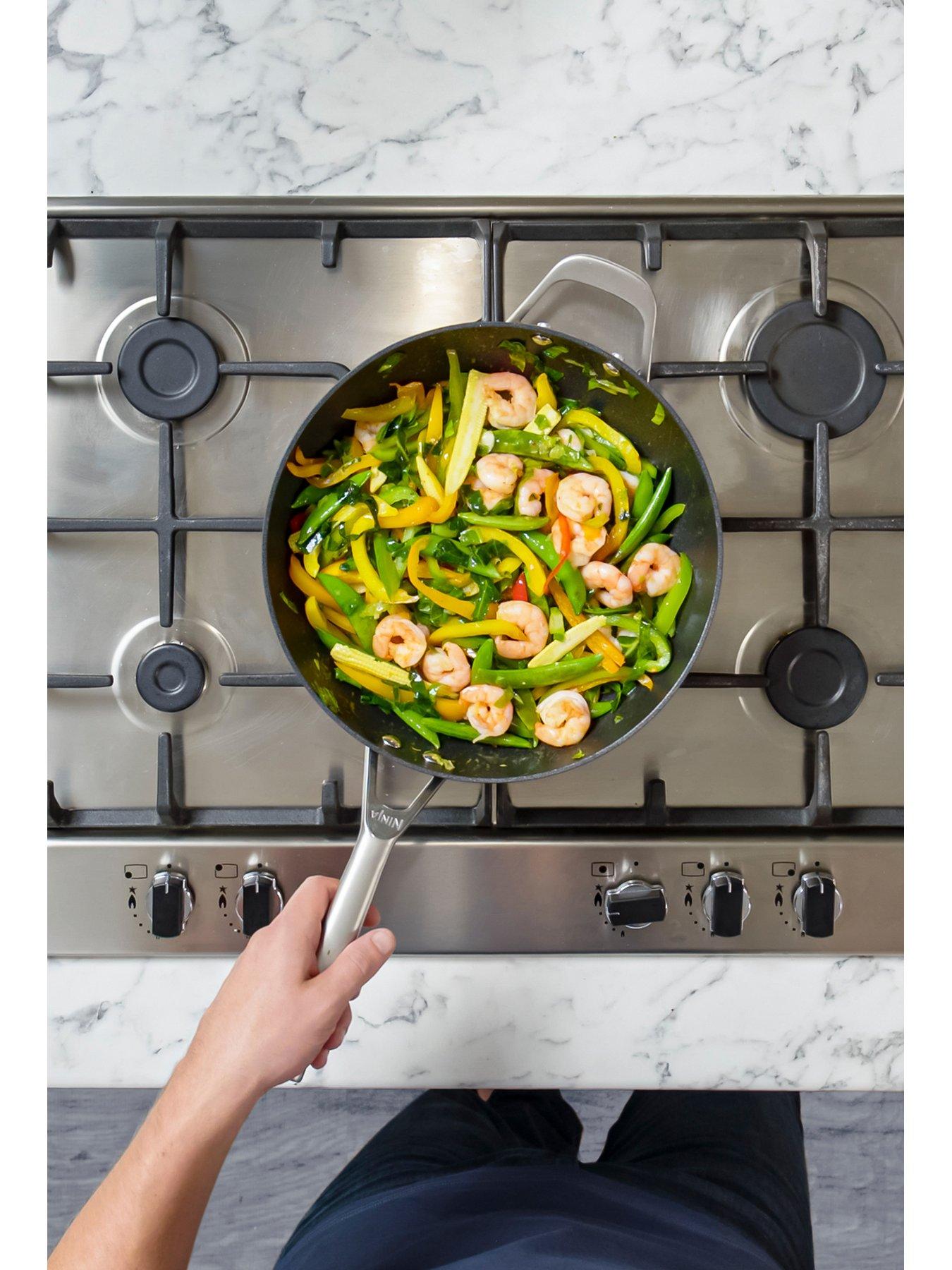 Image 3 of 7 of NINJA Foodi ZEROSTICK 28cm Wok, non stick -&nbsp;C30928UK