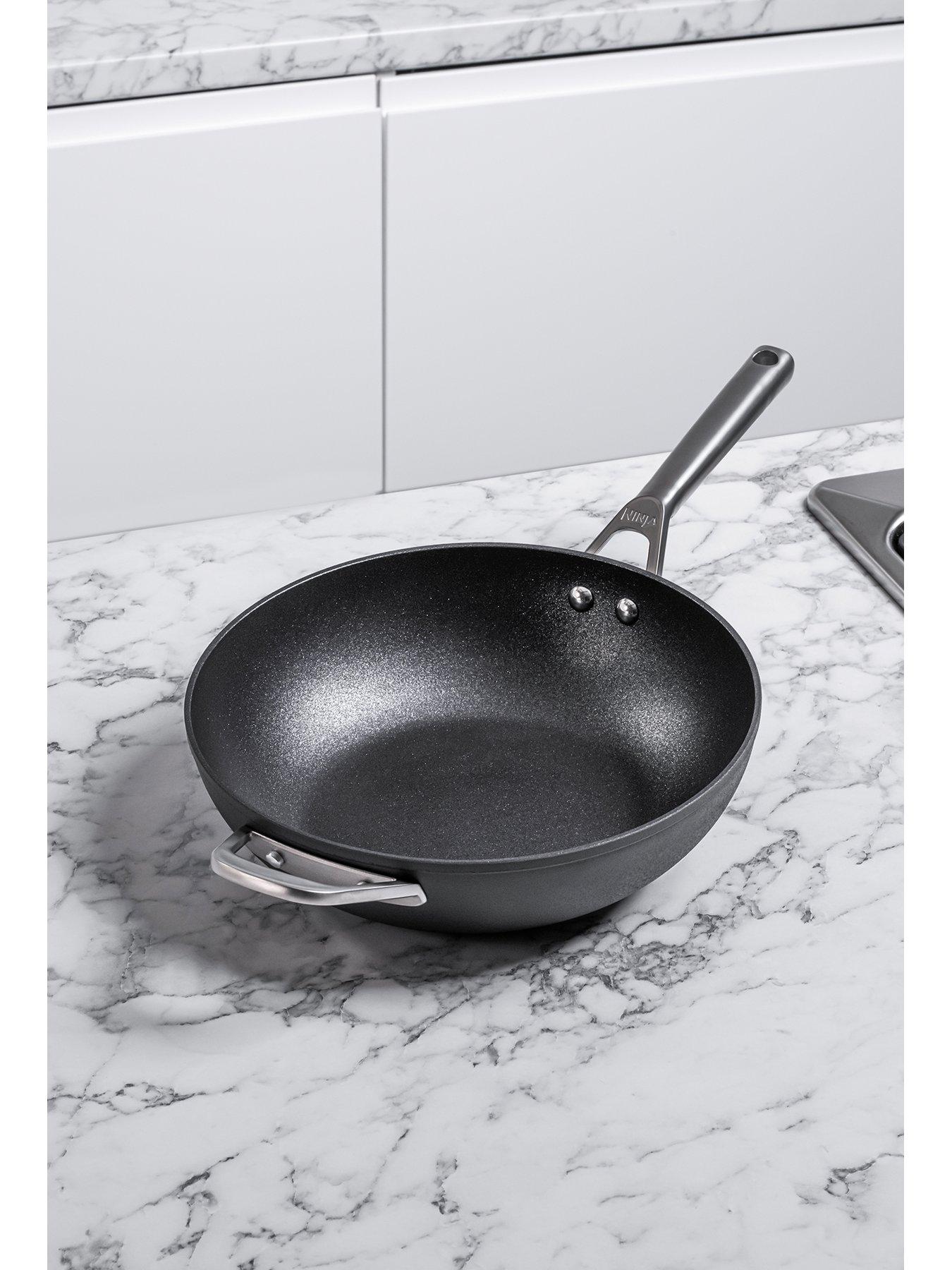 Image 6 of 7 of NINJA Foodi ZEROSTICK 28cm Wok, non stick -&nbsp;C30928UK